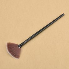 Fan Shape Makeup Brushe